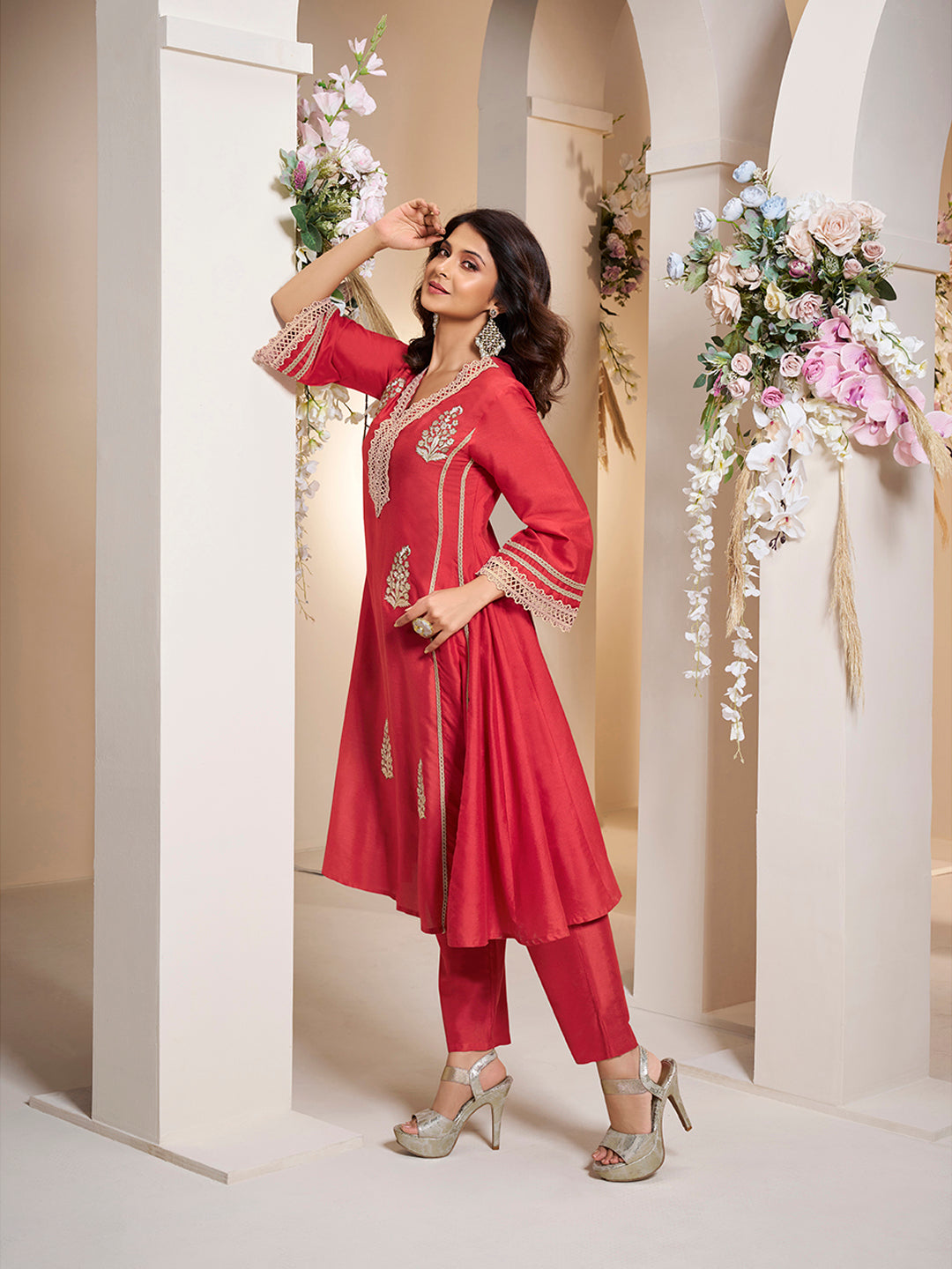 Bhama Couture Jennifer Winget Red colour Embroiderd Anarkali Flared Kurta with Palazzos.