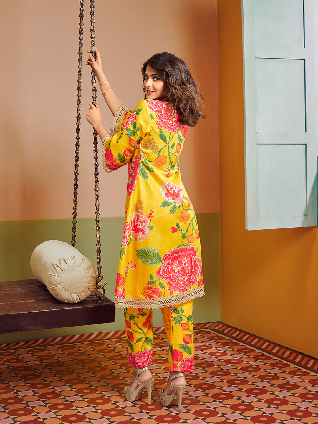 Bhama Couture Jennifer Winget Yellow Multi Colour Floral Printed Kurta set