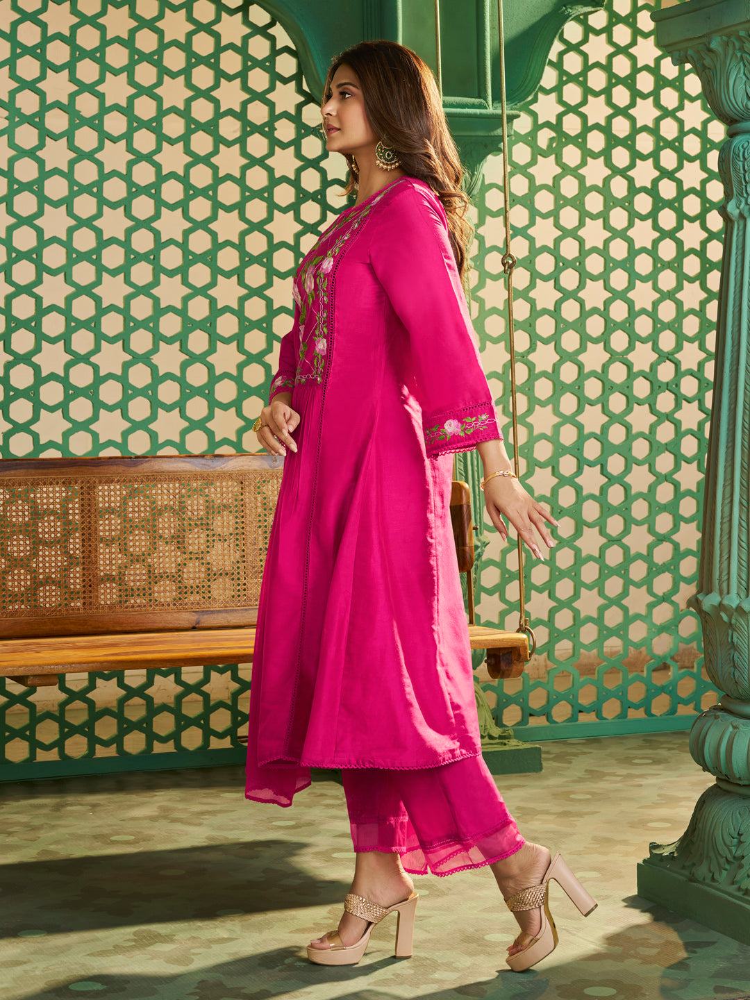 Bhama Couture Jennifer WingetPink Embroidered Kurta set