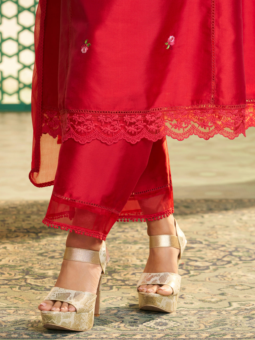 Bhama Couture Jennifer Winget Red Embroidered Kurta set