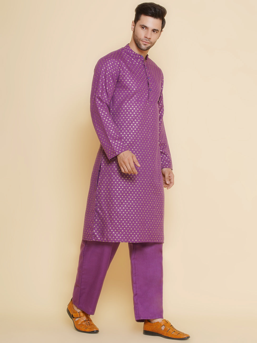 Baawara By Bhama Men Purple ethnic motifs Foil Printed Festive Kurta Pyjamas