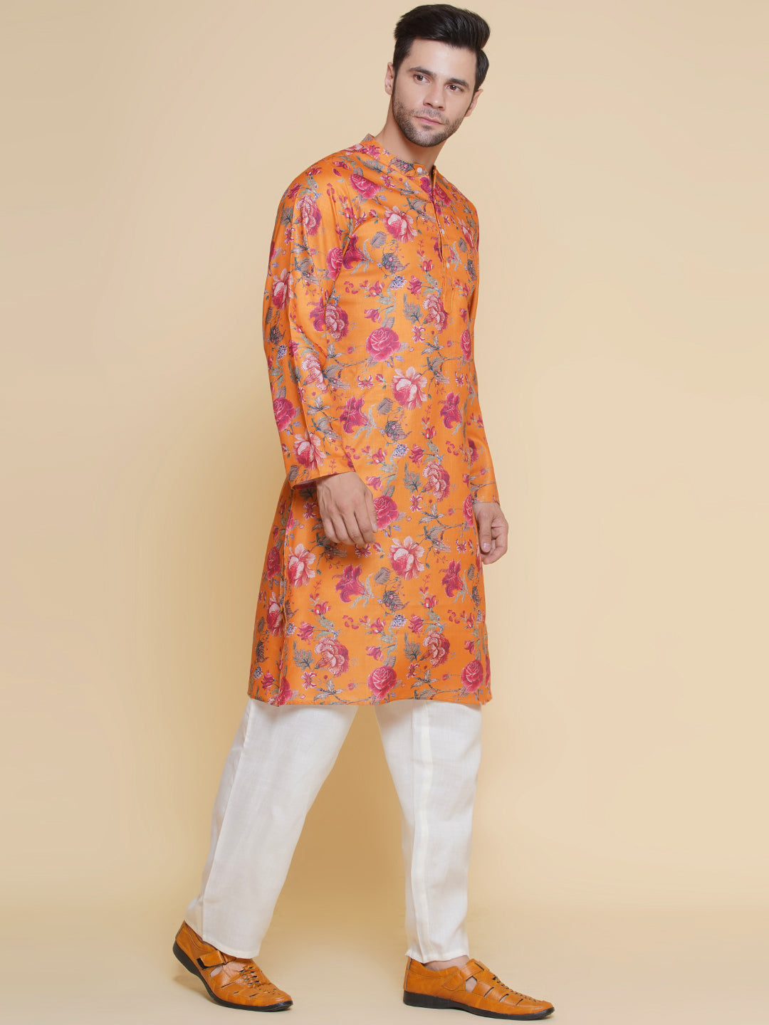 Baawara By Bhama Men Mustard Floral Printed Festive Kurta Pyjamas