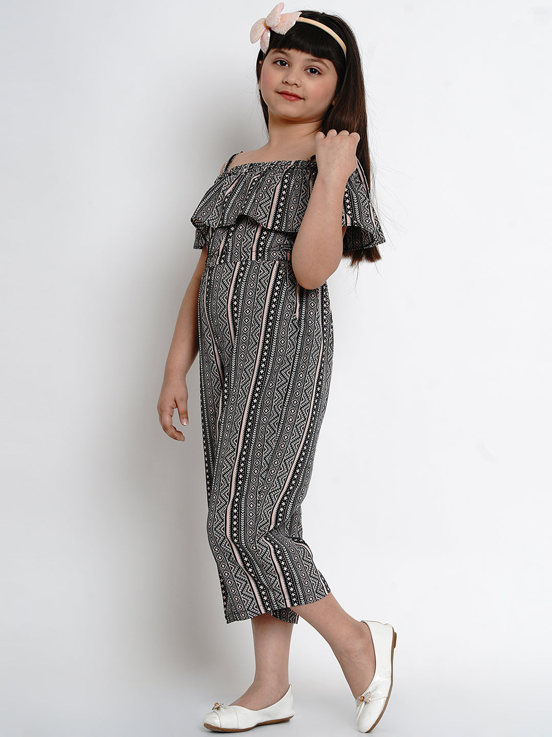 Bitiya By Bhama Girls Black & Off White Printed Off-Shoulder Jumpsuit