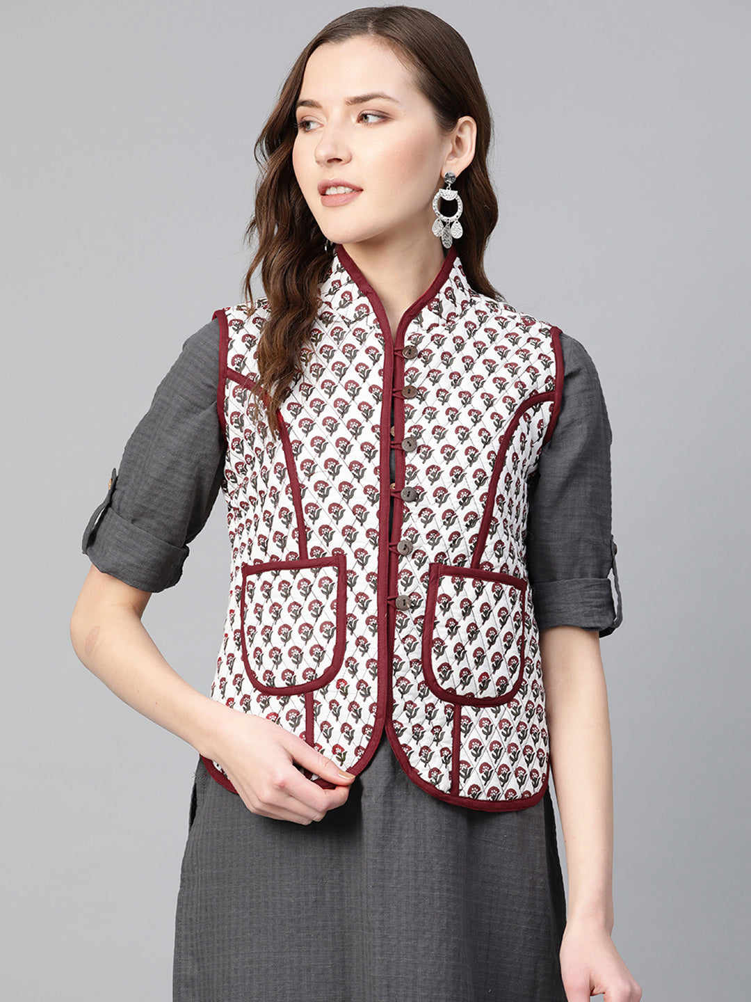 Bhama Couture Women Off-White & Maroon Printed Lightweight Quilted Jacket