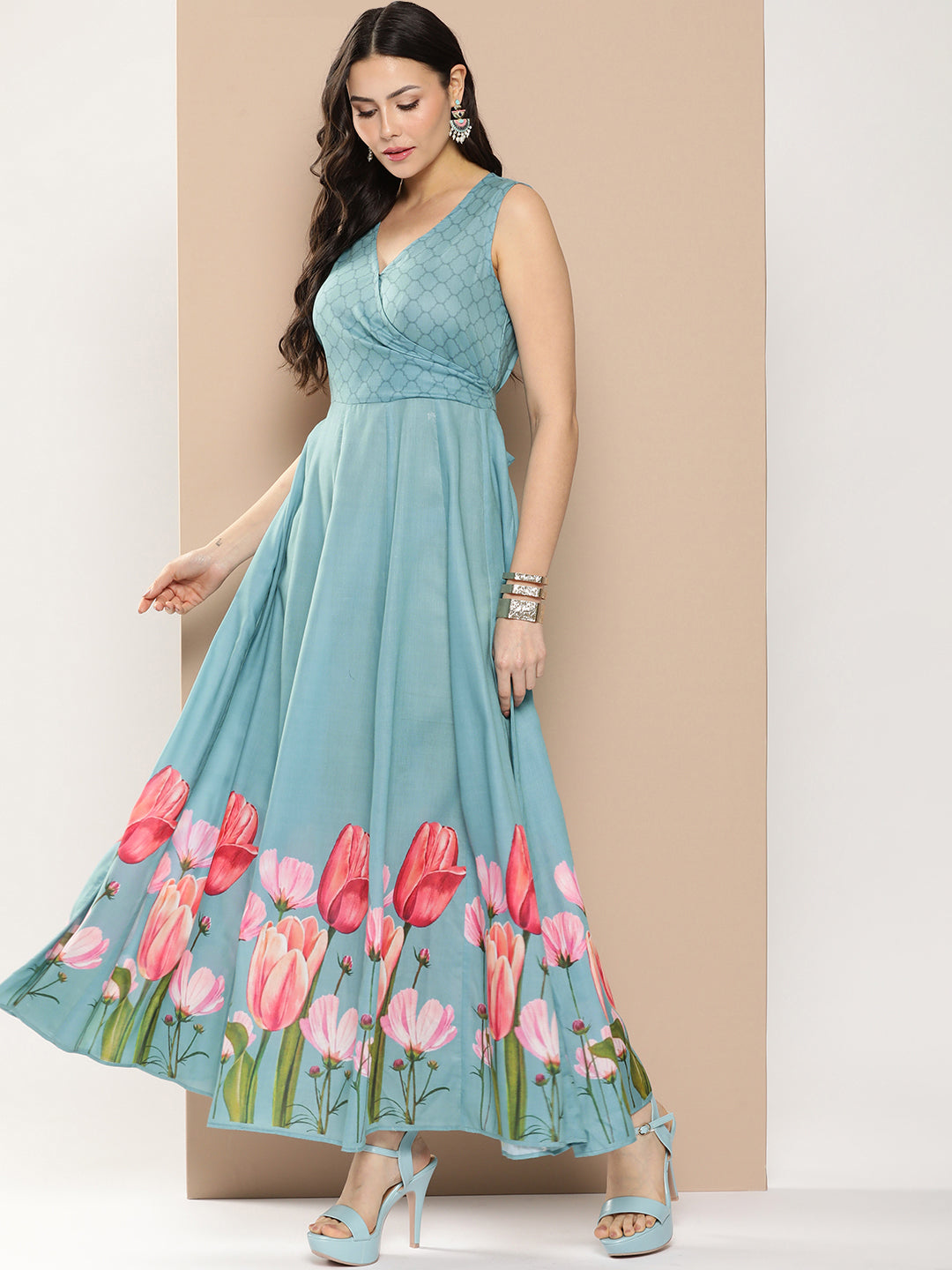 Turquoise Silk Satin Chic Evening Dress V-neck Split Sleeceless Formal –  Ballbella