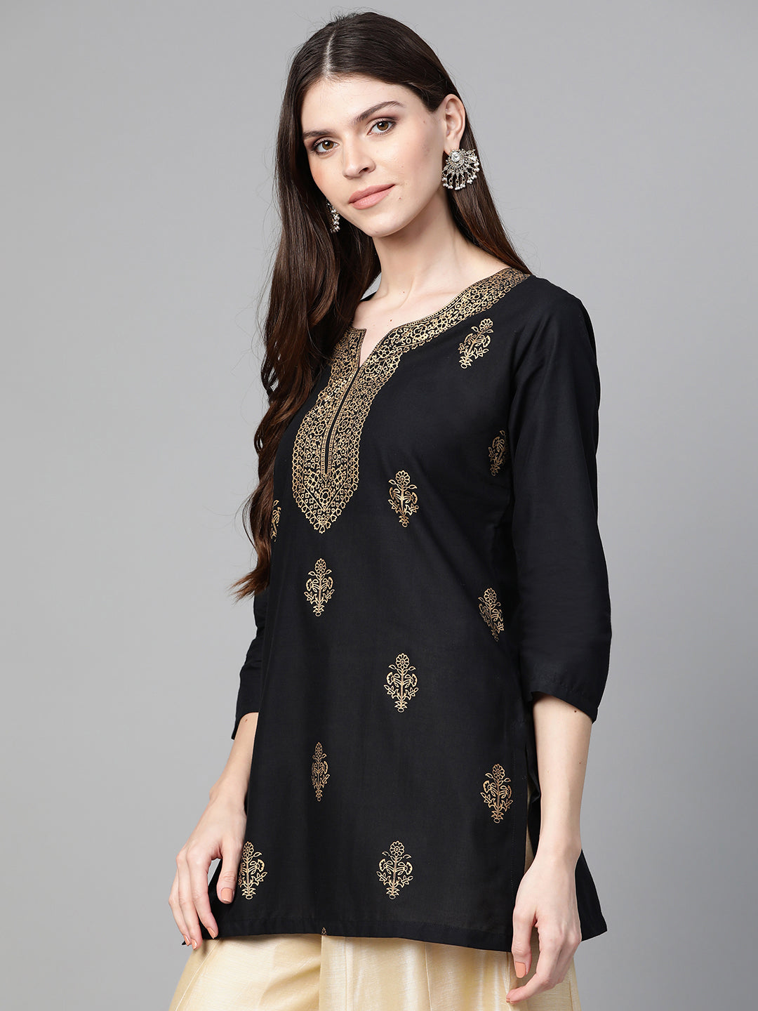 Bhama Cuture Black & Golden Foil Print Tunic