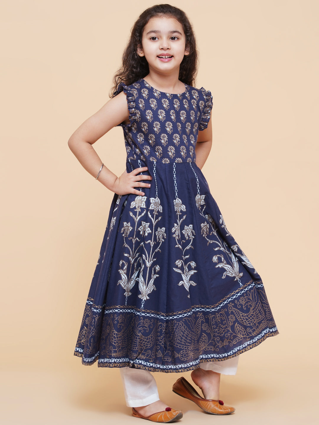 Bitiya By Bhama Girls Blue Foil Printed Kurta With Trouser & With Duppta