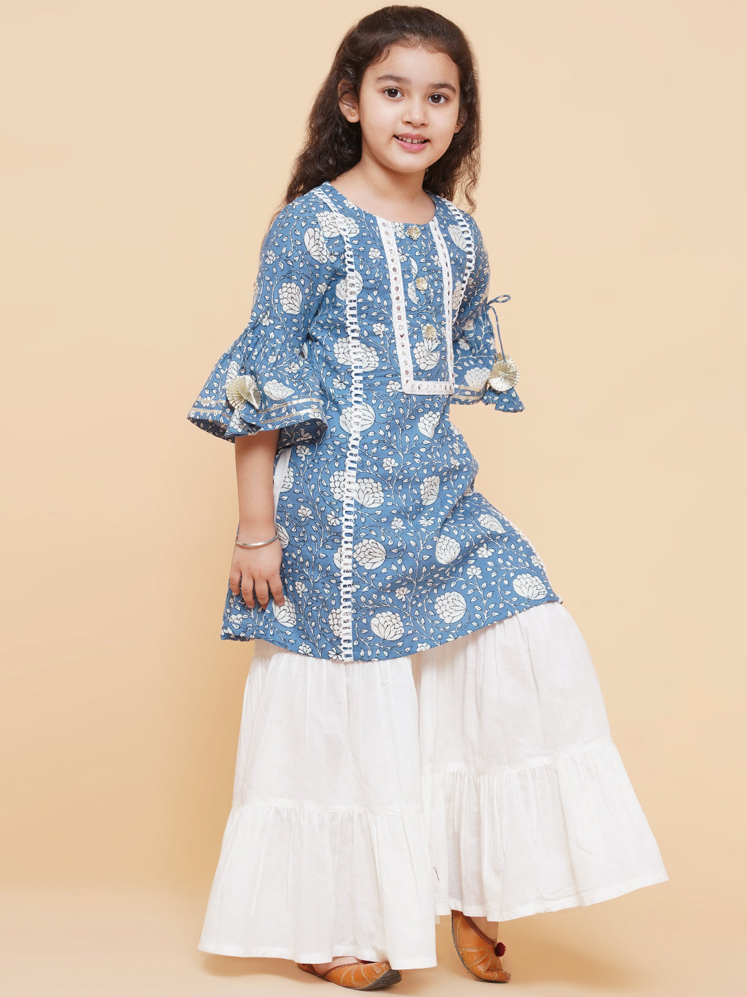 Bitiya By Bhama Girls Blue Coloured Printed Kurta With Sharara