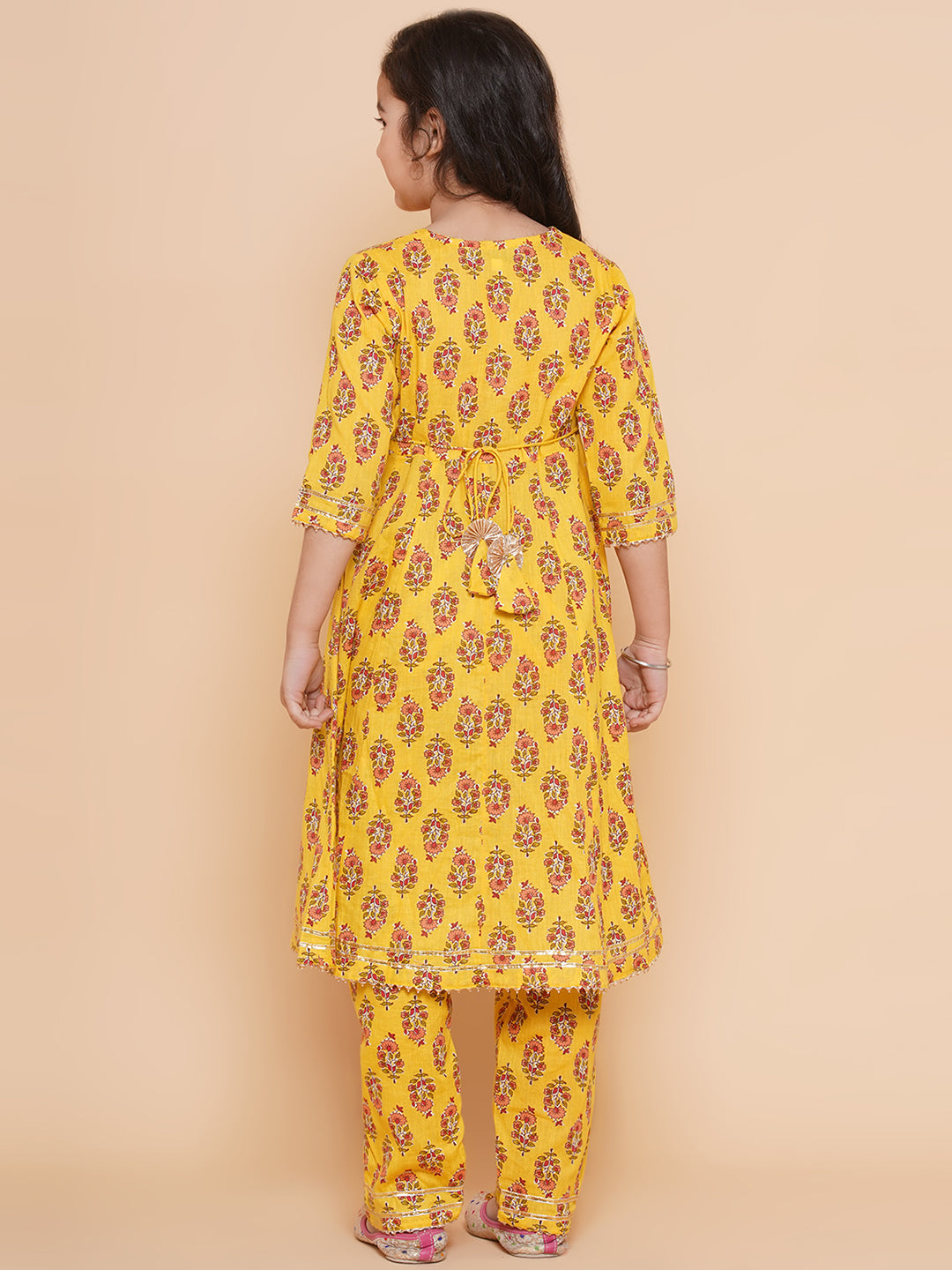 Bitiya By Bhama Yellow Printed Kurta With Trousers