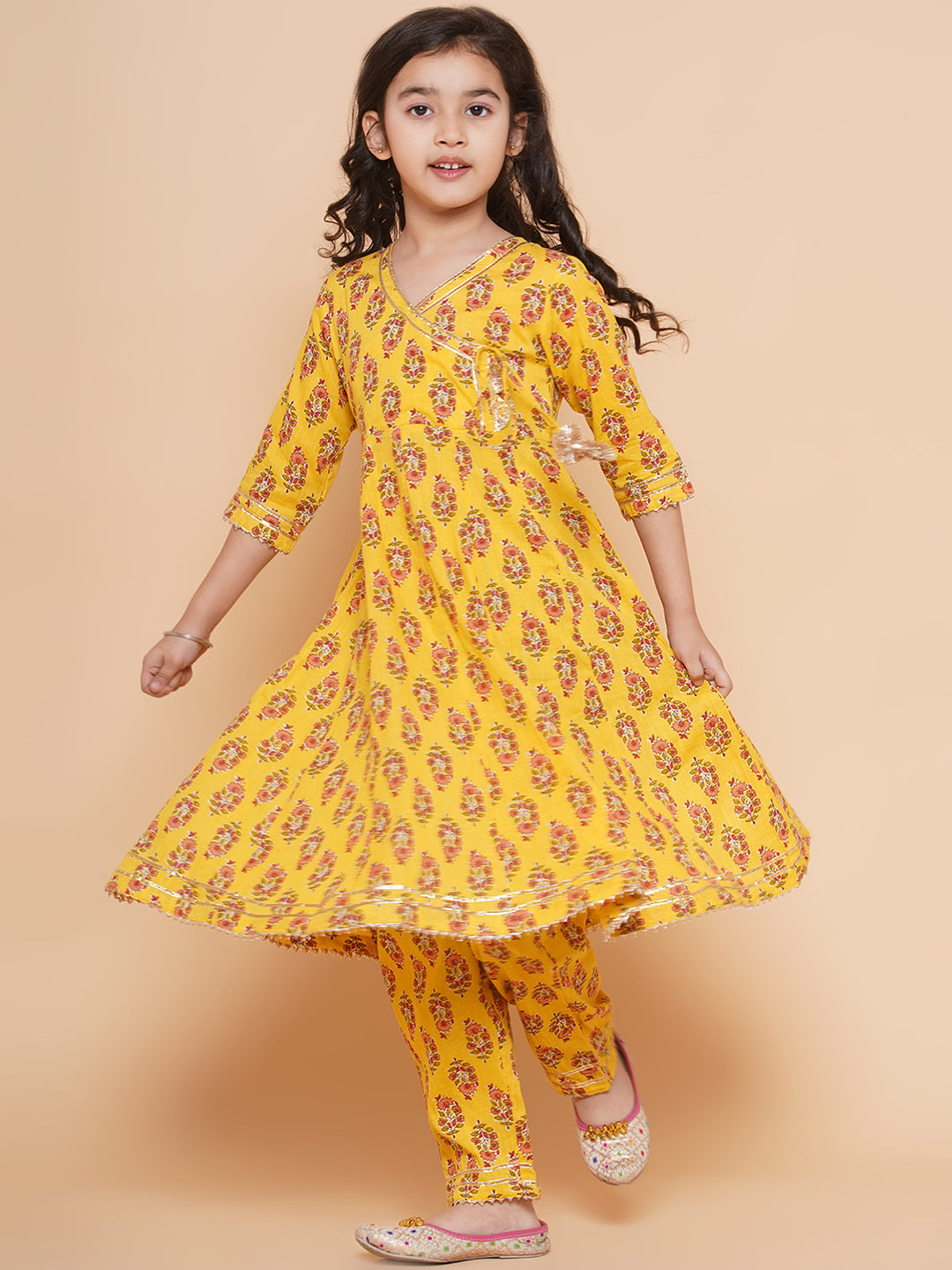 Bitiya By Bhama Yellow Printed Kurta With Trousers