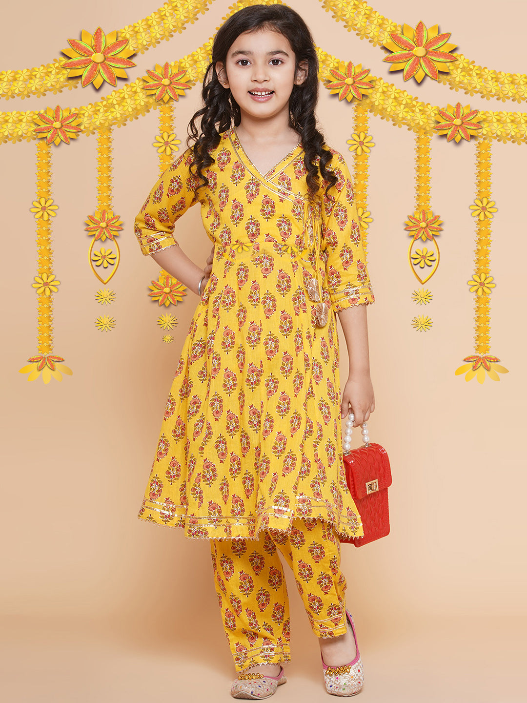 Bitiya By Bhama Yellow Printed Kurta With Trousers