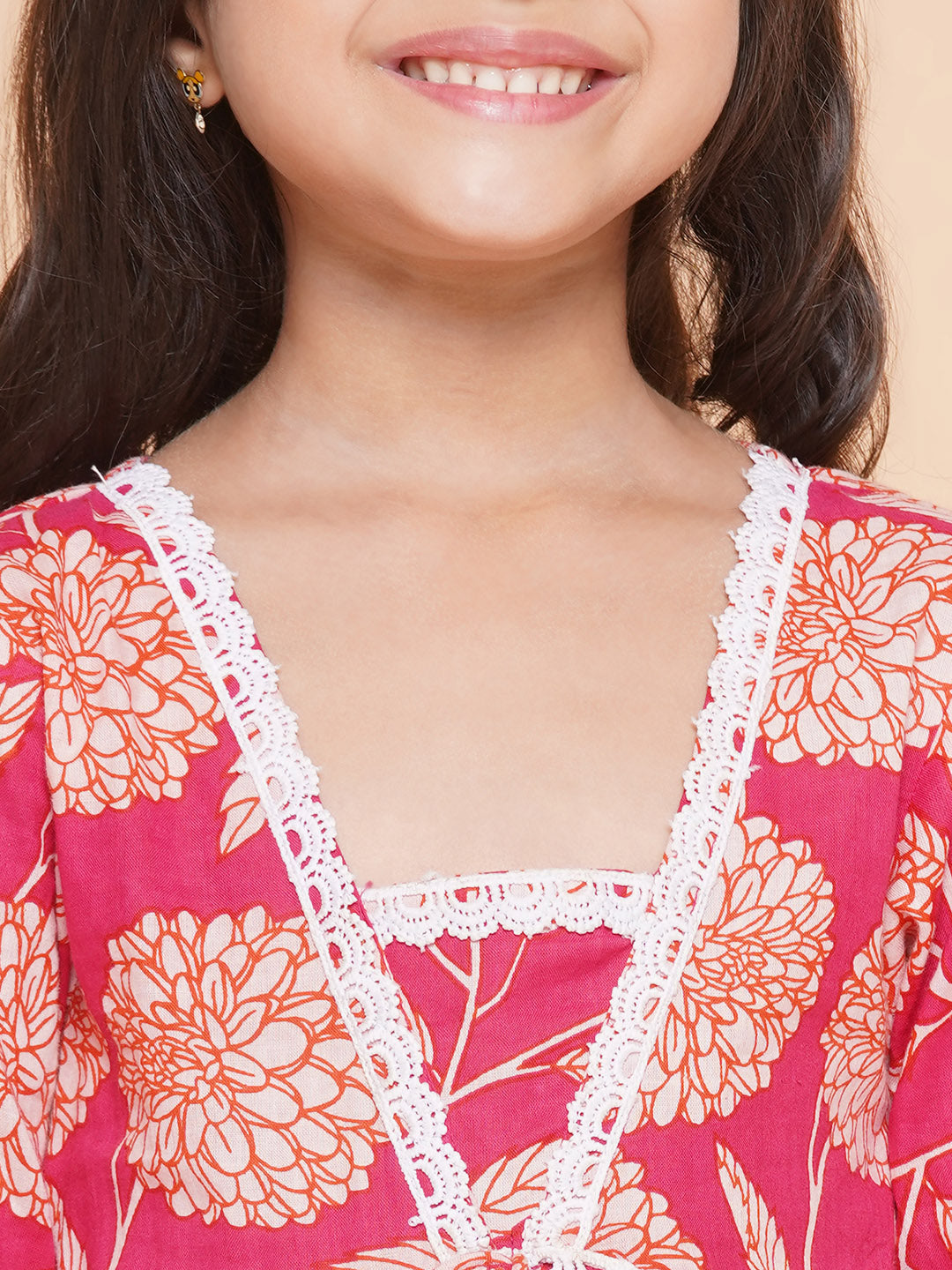 Bitiya by Bhama Girls Pink Printed V- Neck  Kurta with Sharara